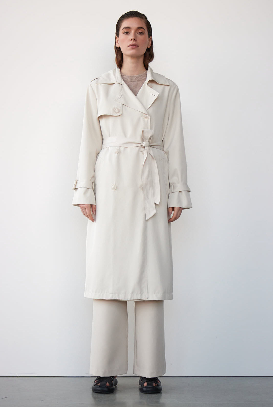 https://content.storeinfo.nl/applicatie/img/978/20250213125017_1036791_WBLNOISE20TRENCH20COAT20RAINY20DAY20SS2031.jpg