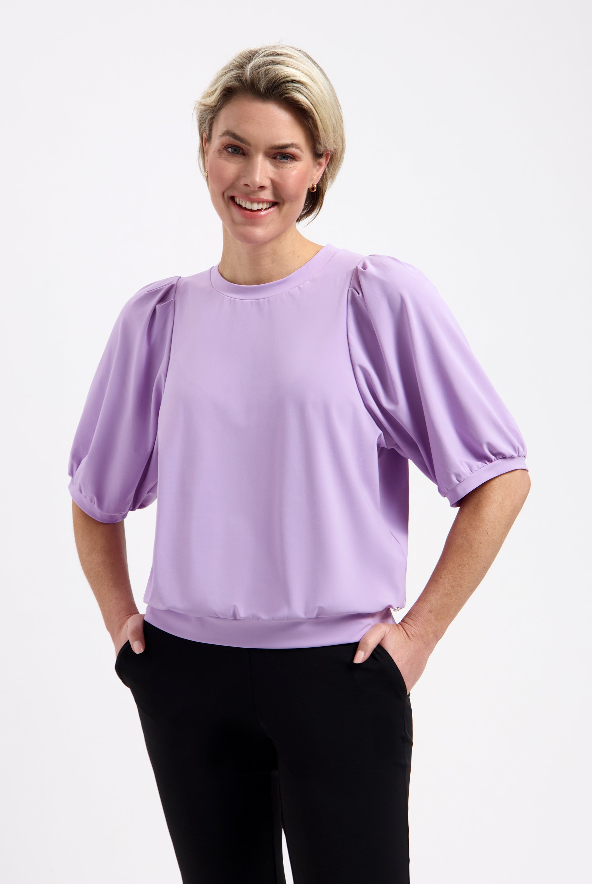 https://content.storeinfo.nl/applicatie/img/978/20260306111836_1635157_AmieTopJpgHighres5.jpg