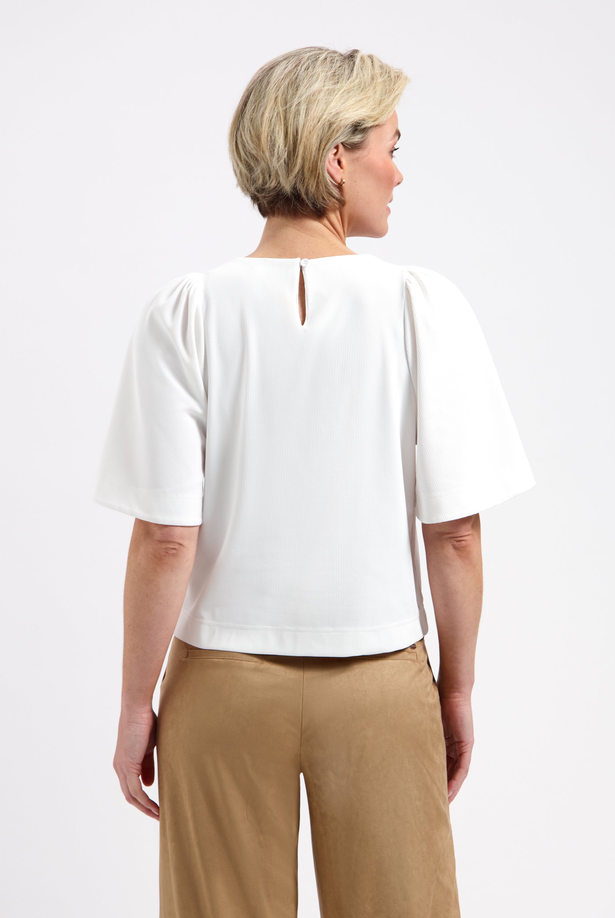 https://content.storeinfo.nl/applicatie/img/978/20260306120834_1641839_AstonSybilTopJpgHighres3.jpg