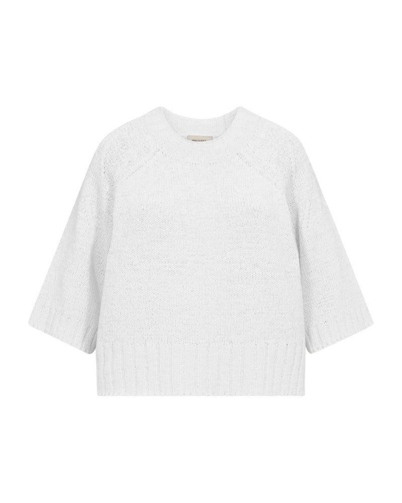 https://content.storeinfo.nl/applicatie/img/978/20260306143026_1642216_packshot22080251400Front1FQTAPPERPULLOVERStarOffwhite.jpg