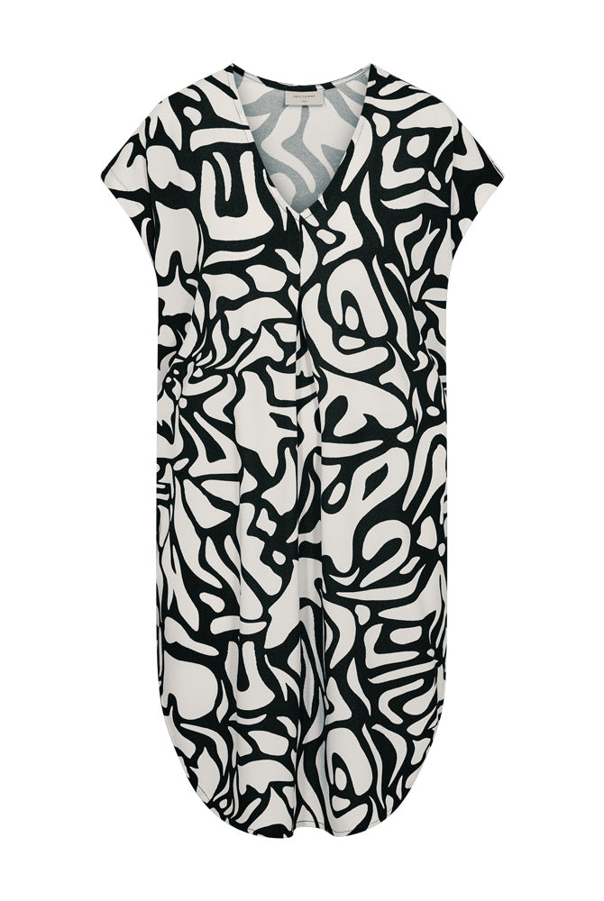 https://content.storeinfo.nl/applicatie/img/978/20260503163754_3853240_208037FQFLOIDRESSBlackwithMoonbeamZwartFreequent1.jpg