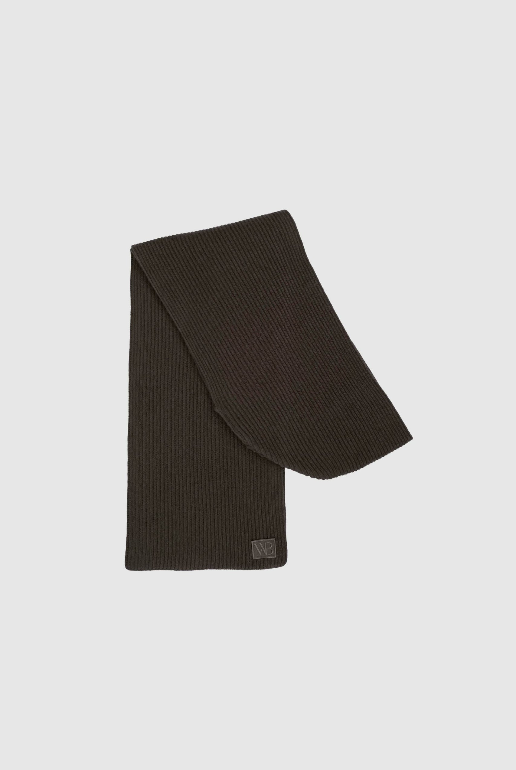 https://content.storeinfo.nl/applicatie/img/978/20260718153438_284482_WblviviannaScarfDarkBrownscaled.jpg