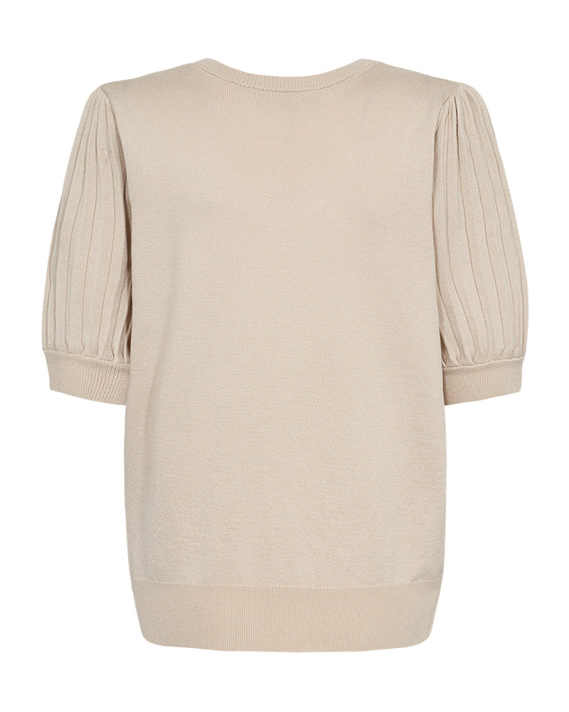 https://content.storeinfo.nl/applicatie/img/978/20260722151402_649079_packshot22067092080Back1FQJOELPULLOVERMoonbeam.jpg