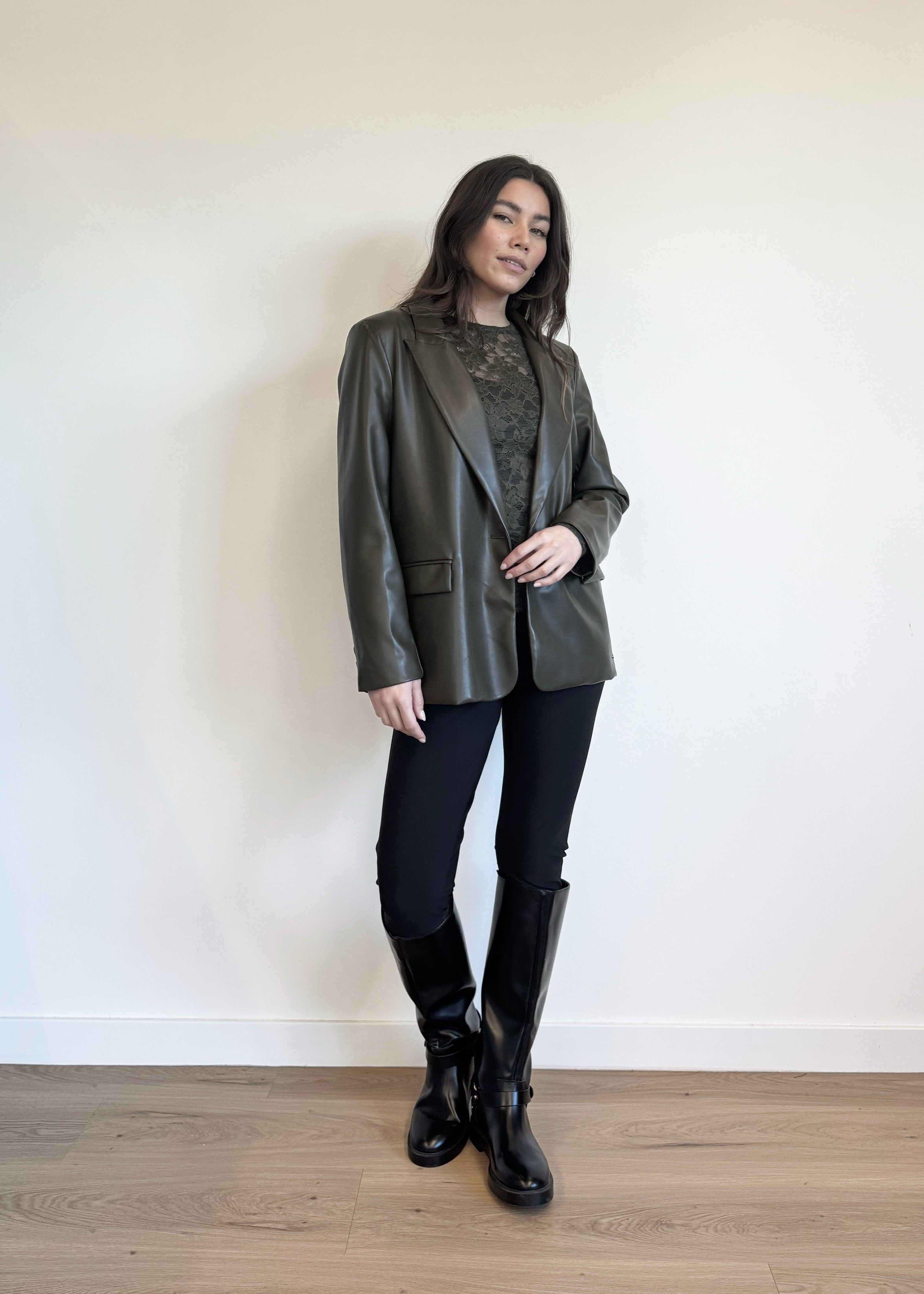 https://content.storeinfo.nl/applicatie/img/978/20260804171107_2007908_AW2619.jpg