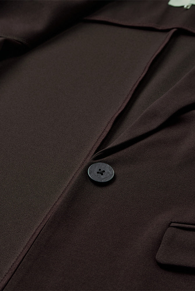 https://content.storeinfo.nl/applicatie/img/978/20260823150339_434660_packshot22075652467Details1FQNANNIJACKETMole.jpg