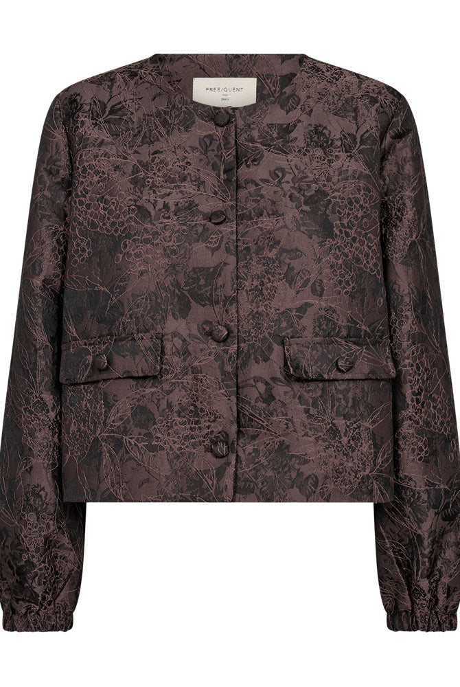 https://content.storeinfo.nl/applicatie/img/978/20260920133935_3231283_packshot22118778757Front1FQVILOJACKETBlackw.Iris.jpg