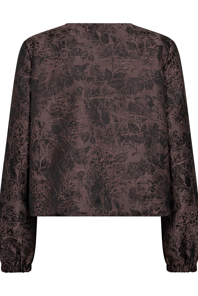 https://content.storeinfo.nl/applicatie/img/978/20260920133939_3223583_packshot22118778757Back1FQVILOJACKETBlackw.Iris.jpg