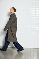 https://content.storeinfo.nl/applicatie/img/978/20250722175409_1335292_WblvistaCheckedCoatBrownPrinceOfWales3.jpg