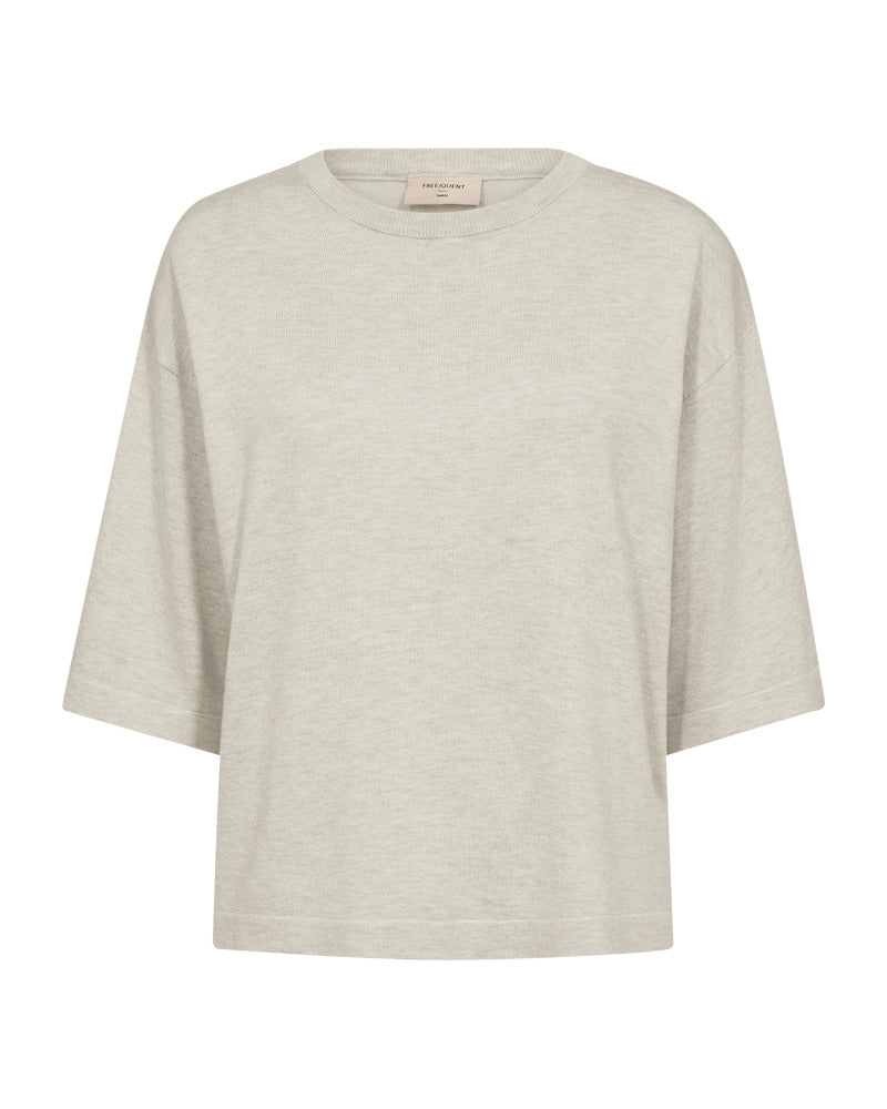 https://content.storeinfo.nl/applicatie/img/978/20250801121252_3656146_packshot22067577049Front1FQCONNYPULLOVERMoonbeamMelange.jpg