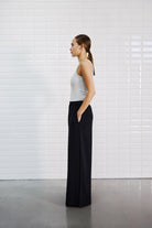 https://content.storeinfo.nl/applicatie/img/978/20250808110103_3362927_SlmermaidWidePantBlack00007.jpg