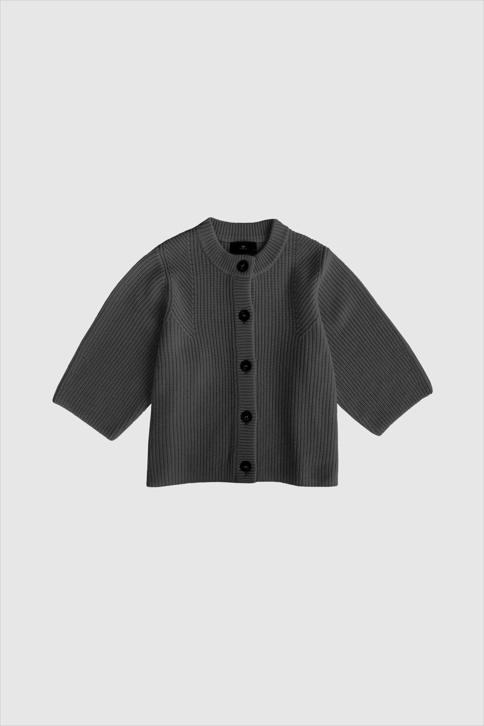 https://content.storeinfo.nl/applicatie/img/978/20250808110901_3365853_WblviviannaHalfSleeveCardiganDarkGreyMelange1.jpg