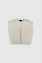 https://content.storeinfo.nl/applicatie/img/978/20250808111451_3362796_WBLPOPPYBUTTONWAISTCOATBirchscaled.jpg