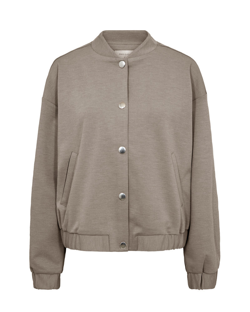 https://content.storeinfo.nl/applicatie/img/978/20250808131950_3402927_packshot22060279349Front1FQNAYAJACKETDesertTaupeMelange.jpg