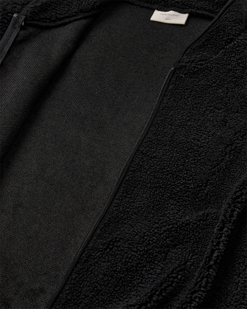 https://content.storeinfo.nl/applicatie/img/978/20250831134539_1437681_packshot22076391000Details1FQTEDDYJACKETBlack.jpg