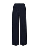https://content.storeinfo.nl/applicatie/img/978/20250910120155_2498358_packshot22068682308Back1FQMYNTEPANTSSalutew.StarOffWhite.jpg