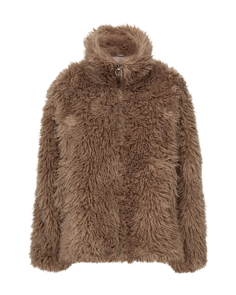 https://content.storeinfo.nl/applicatie/img/978/20250920114018_2092021_packshot22070948343Front1FQFINEJACKETDesertTaupe.jpg