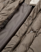 https://content.storeinfo.nl/applicatie/img/978/20250924105238_712902_packshot22065258348Details1FQTIANAJACKETMorel.jpg