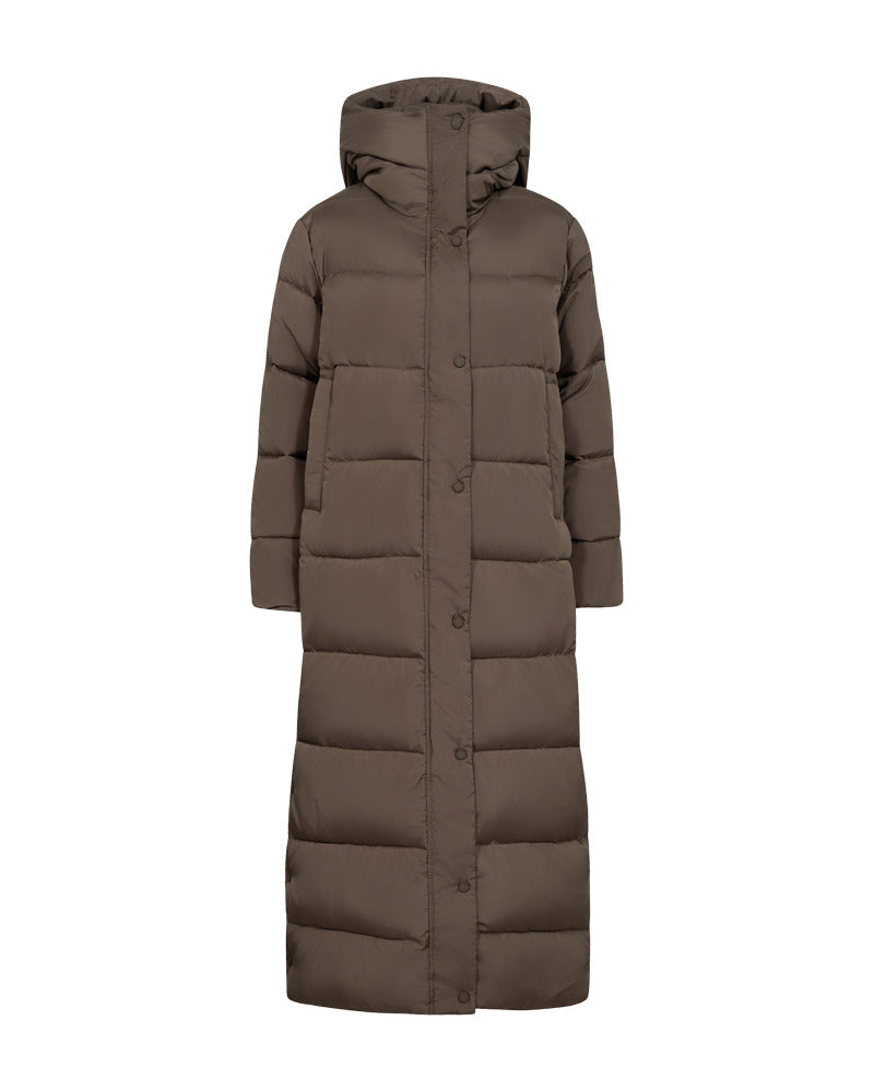 https://content.storeinfo.nl/applicatie/img/978/20250924154033_752766_packshot22050468348Front1FQLULAJACKETMorel.jpg