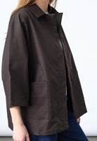 https://content.storeinfo.nl/applicatie/img/978/20260306144527_1654773_sisterspointgakija1800x2600c1.jpg