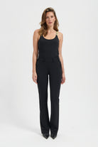 https://content.storeinfo.nl/applicatie/img/978/20260329142522_2407707_PoppyFlaredTuesdayBlackFullbodyFront2.jpg