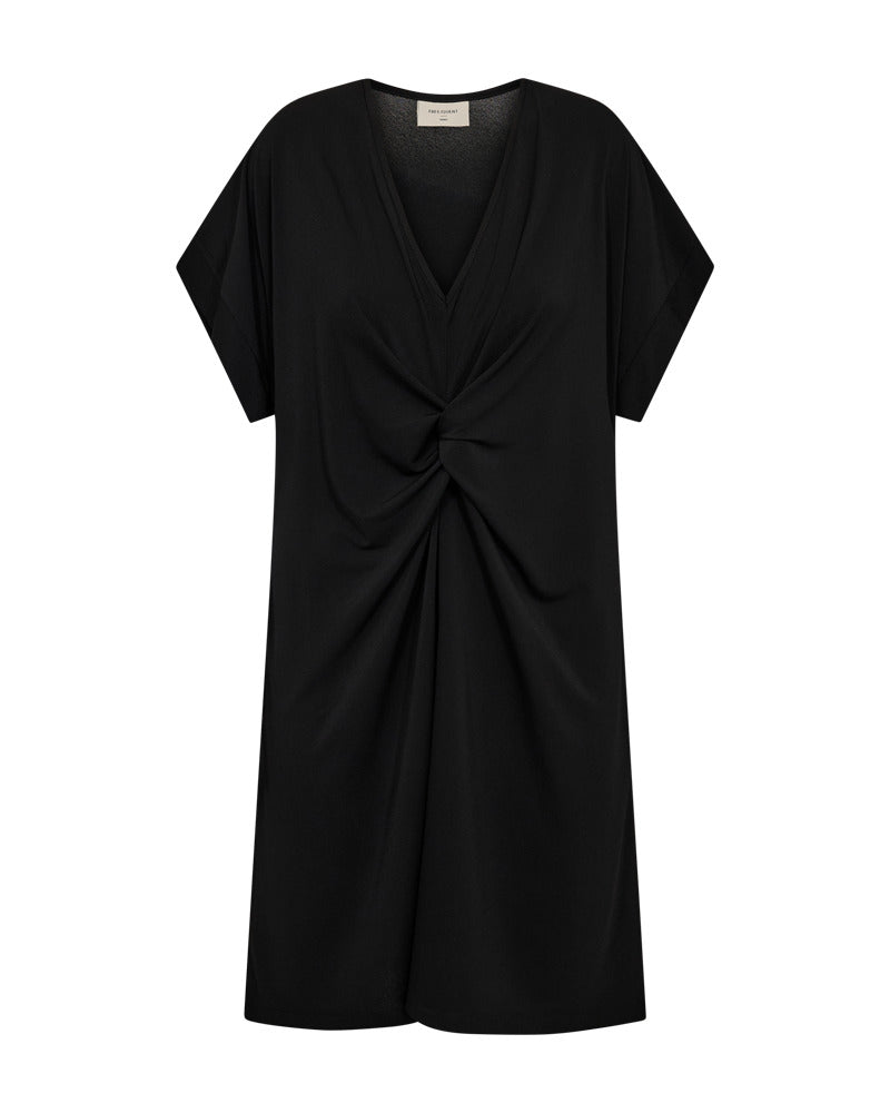 https://content.storeinfo.nl/applicatie/img/978/20260503162621_3861142_208316FQFLOIDRESSBlackzwartFreequent1.jpg