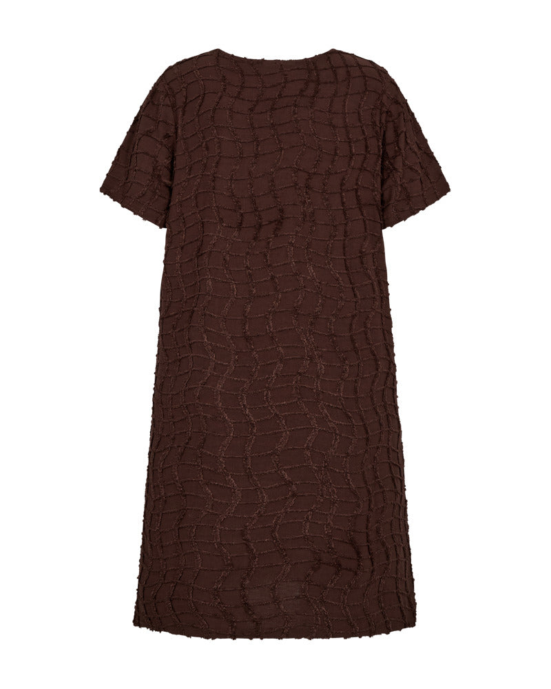 https://content.storeinfo.nl/applicatie/img/978/20260503163404_3860823_208162FQALFIDRESSCoffeeBeanDonkerbruinFreequent2.jpg