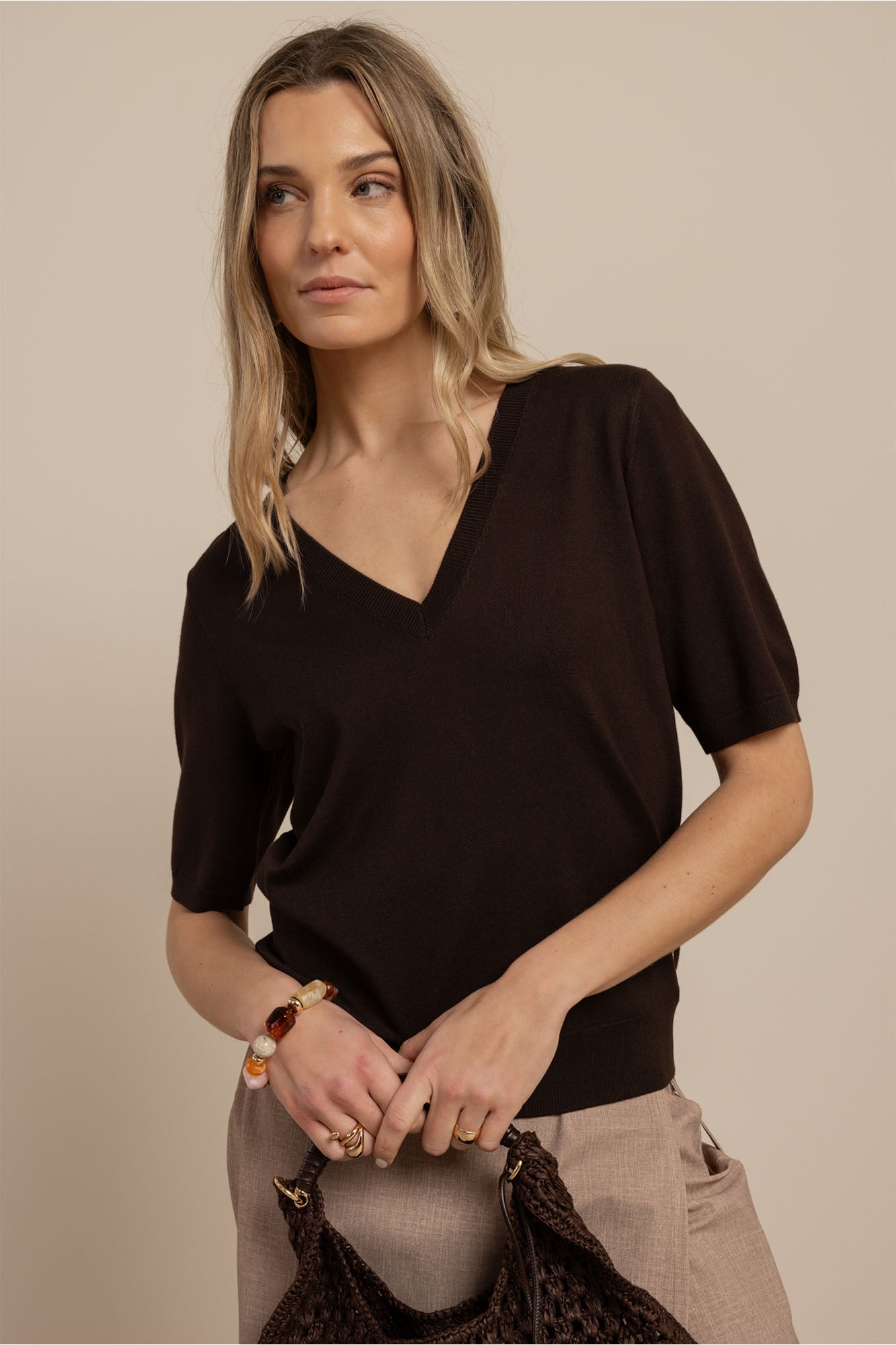 https://content.storeinfo.nl/applicatie/img/978/20260505211754_1207762_StudioAnneloesTruidapulloverEspressobruin139171.jpg