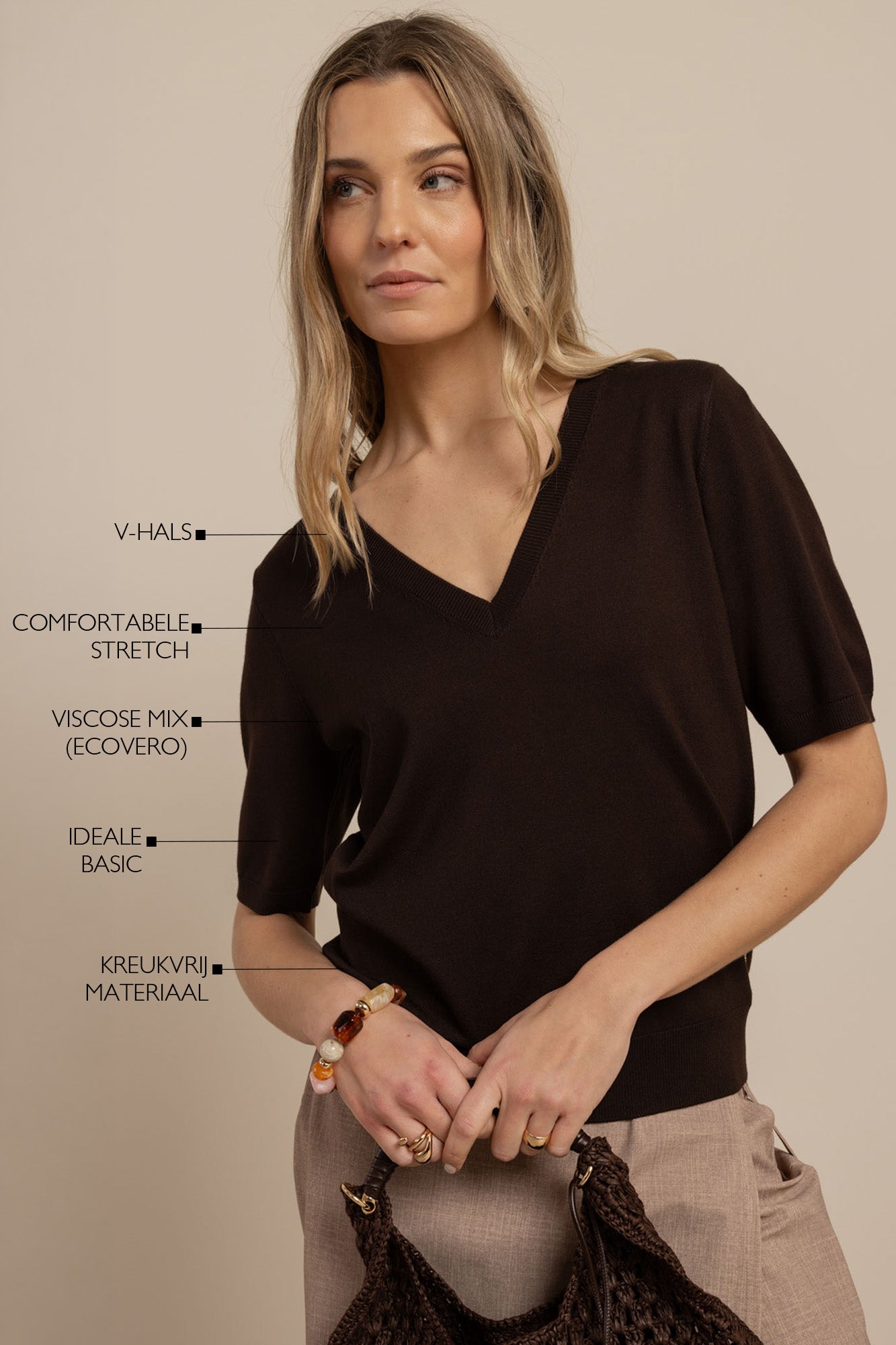 https://content.storeinfo.nl/applicatie/img/978/20260505211800_1225978_StudioAnneloesTruidapulloverEspressobruin139174.jpg