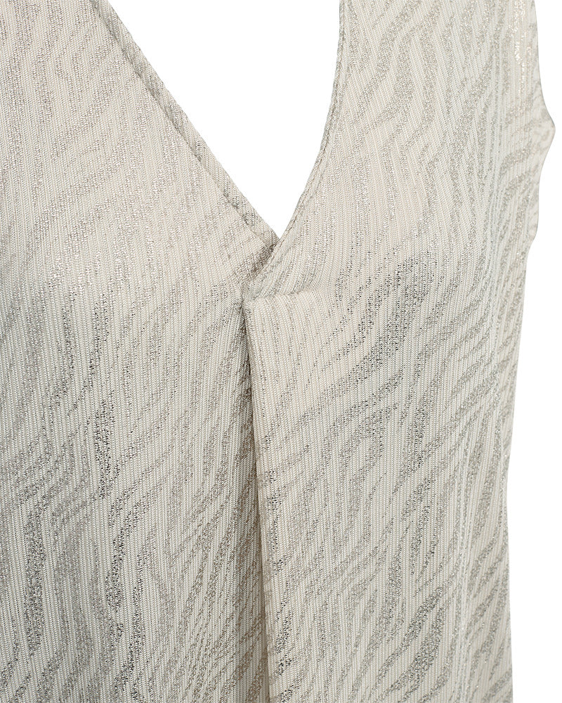 https://content.storeinfo.nl/applicatie/img/978/20260510170332_659690_208032FQMATTERDRESSMoonbeambeigeFreequent4.jpg