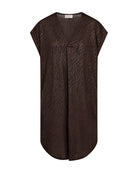 https://content.storeinfo.nl/applicatie/img/978/20260530122830_416491_packshot22080321080Front1FQMATTERDRESSCoffeeBean.jpg