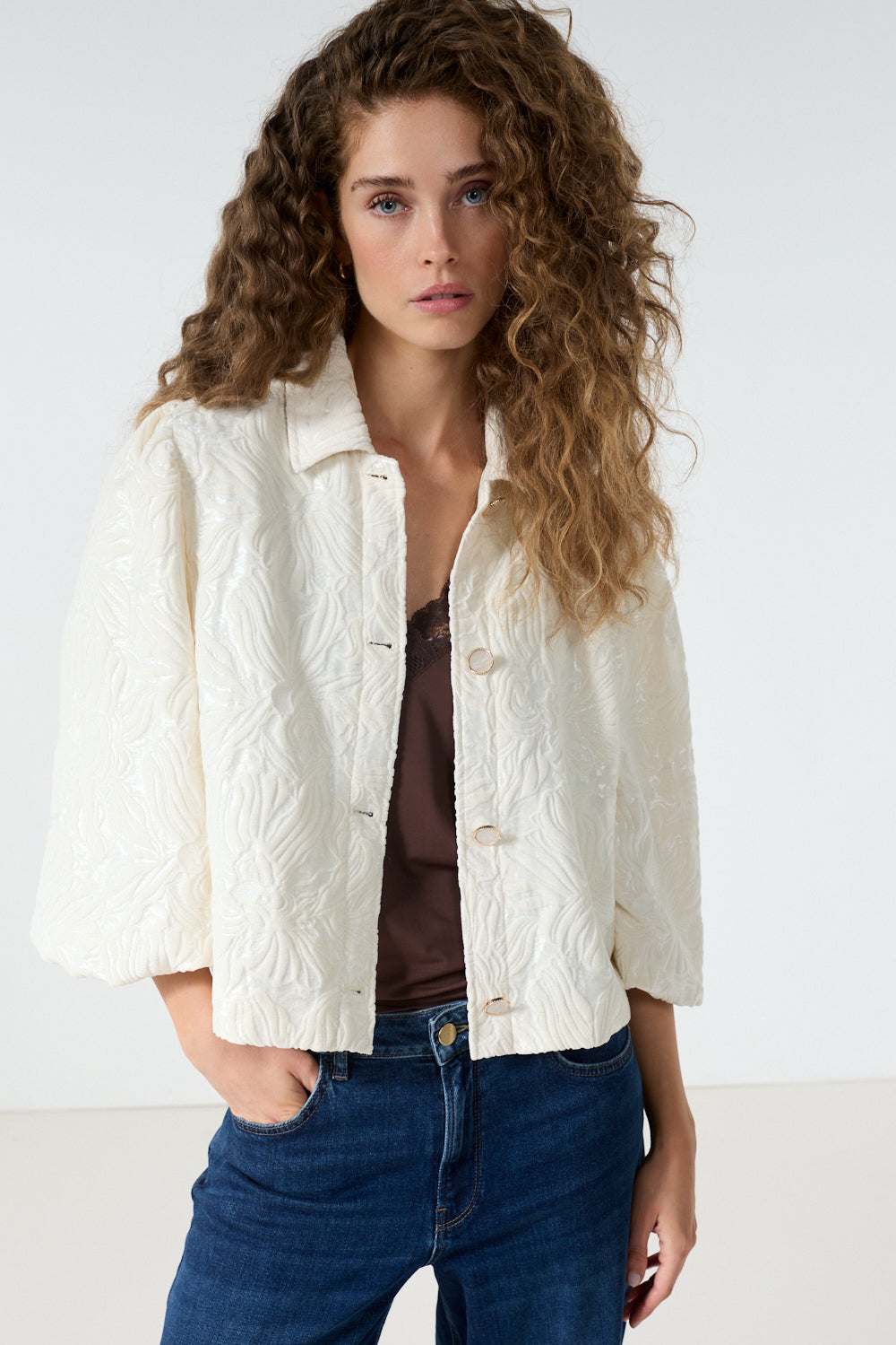 https://content.storeinfo.nl/applicatie/img/978/20260821173158_901423_Tramontanaballoonsleevejacket.jpg