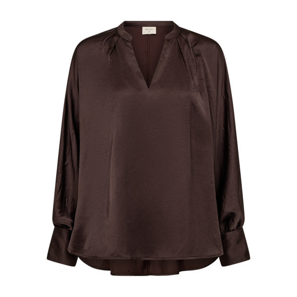 https://content.storeinfo.nl/applicatie/img/978/20260823150544_438101_packshot12118462467Front1FQDOVEBLOUSE20Mole.jpg