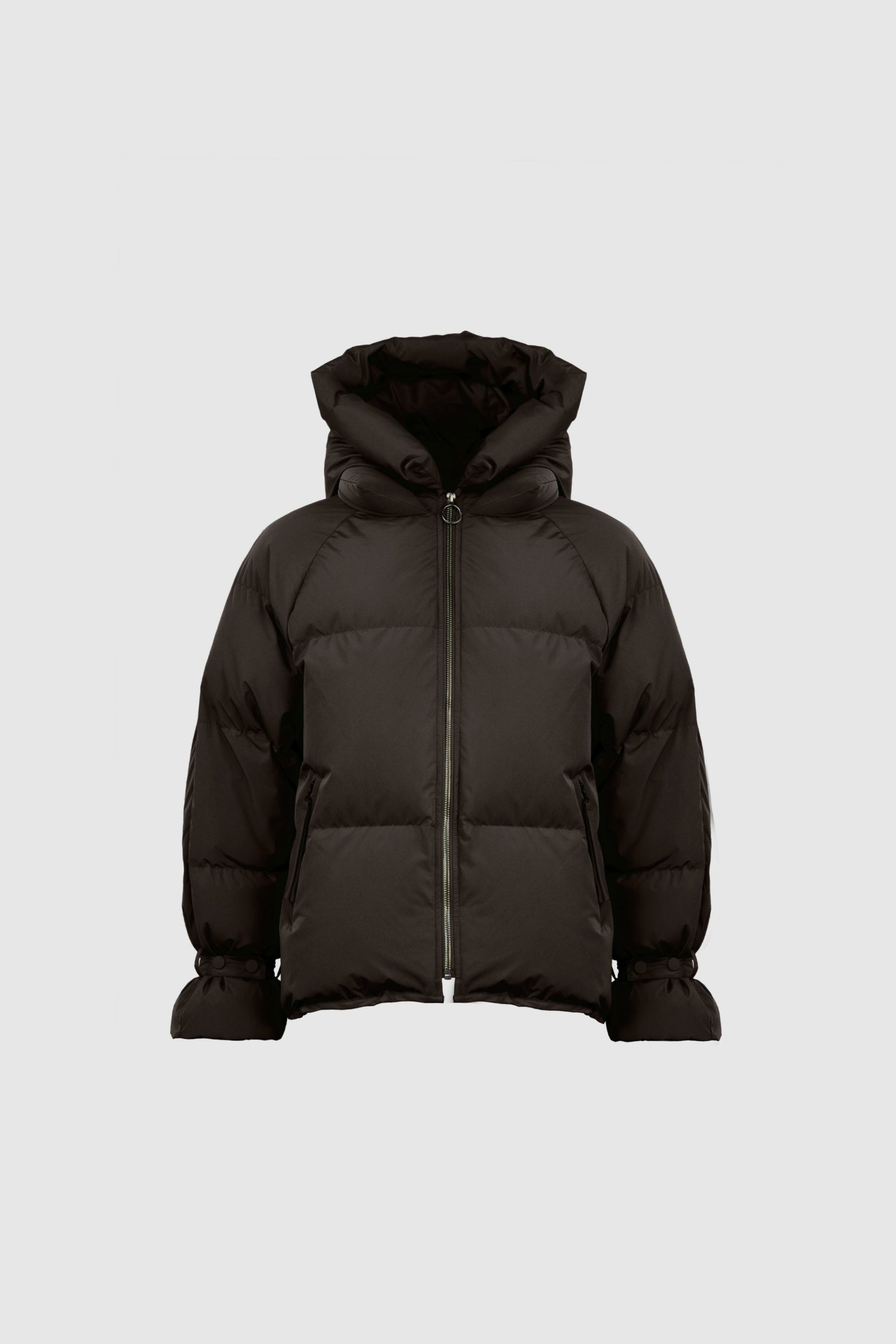 https://content.storeinfo.nl/applicatie/img/978/20260902152801_1261879_WBLKYLIEREALDOWNJACKETDarkBrownscaled.jpg