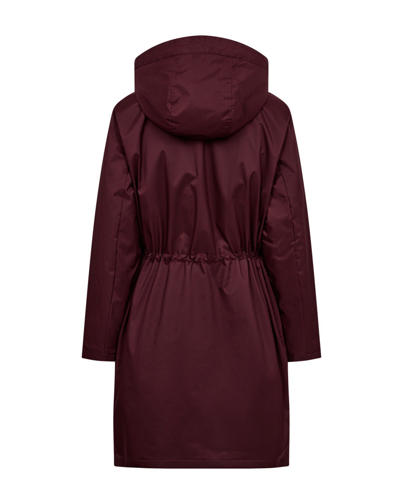 https://content.storeinfo.nl/applicatie/img/978/20260904131341_954582_packshot22117117051Back1FQDEANJACKETPortRoyale.jpg