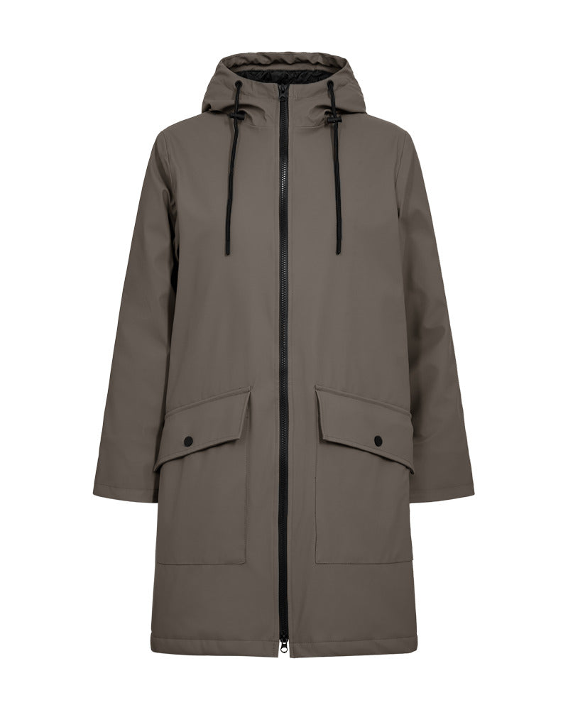 https://content.storeinfo.nl/applicatie/img/978/20260904134347_959292_packshot22073208348Front1FQRAINJACKETMorel.jpg