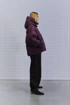 https://content.storeinfo.nl/applicatie/img/978/20260910152843_2171830_WblkylieRealDownJacketWindsorWine1.jpg