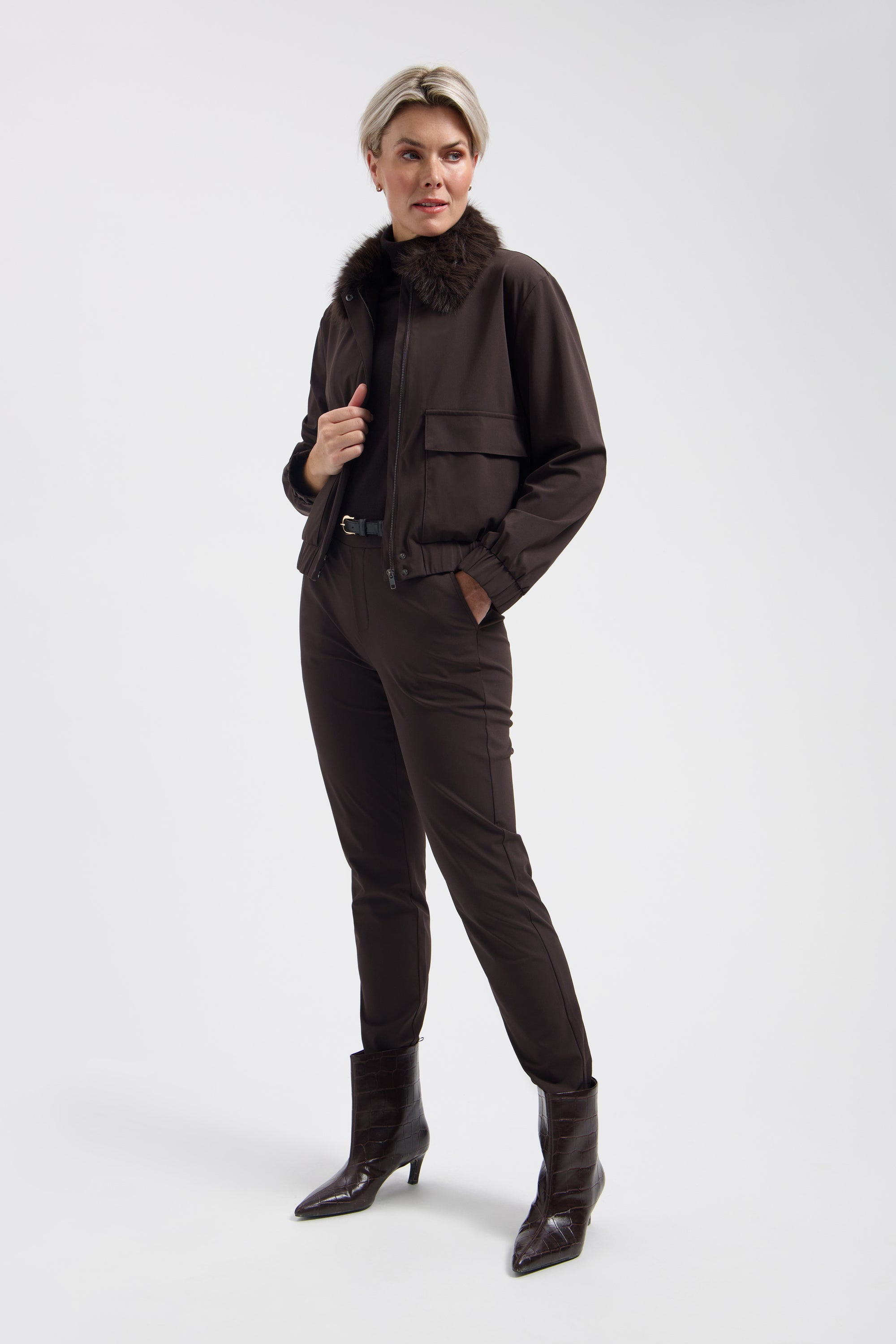 https://content.storeinfo.nl/applicatie/img/978/20260913150652_2979412_ScoutGeorgiaFullbody1.jpg