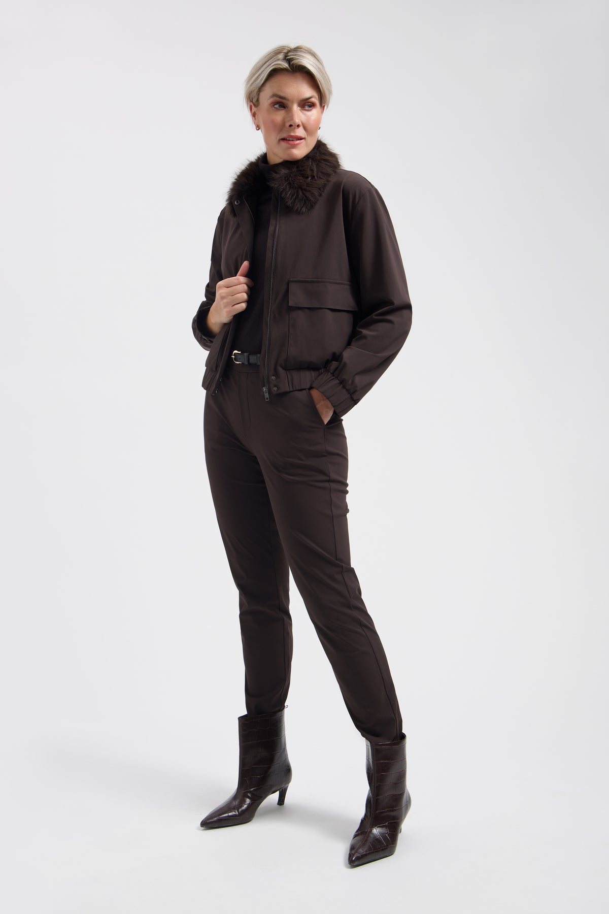 https://content.storeinfo.nl/applicatie/img/978/20260913150652_2979412_ScoutGeorgiaFullbody1.jpg
