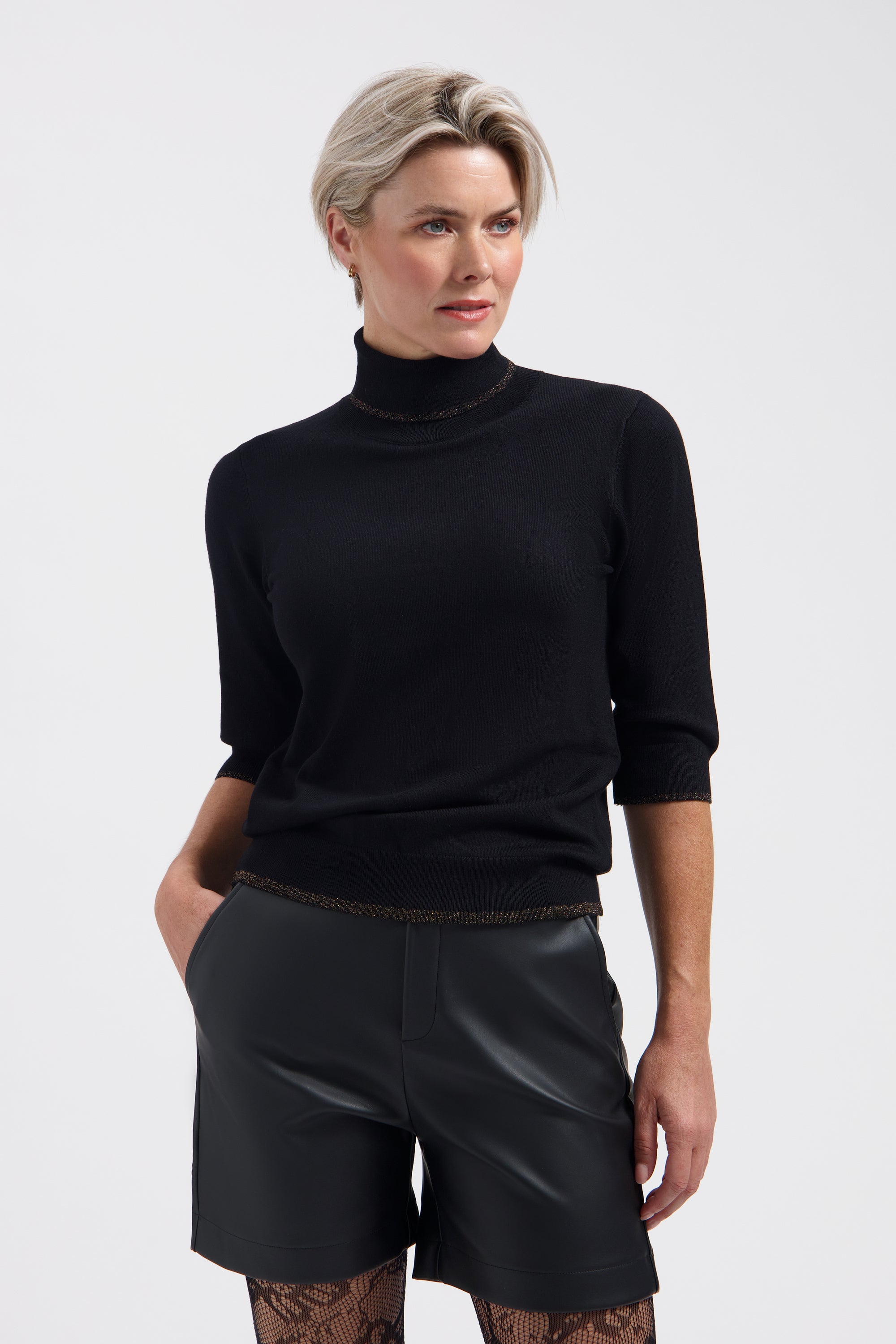 https://content.storeinfo.nl/applicatie/img/978/20260913160102_2983534_LenoraMarielleTop1.jpg