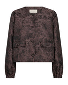 https://content.storeinfo.nl/applicatie/img/978/20260920133935_3231283_packshot22118778757Front1FQVILOJACKETBlackw.Iris.jpg