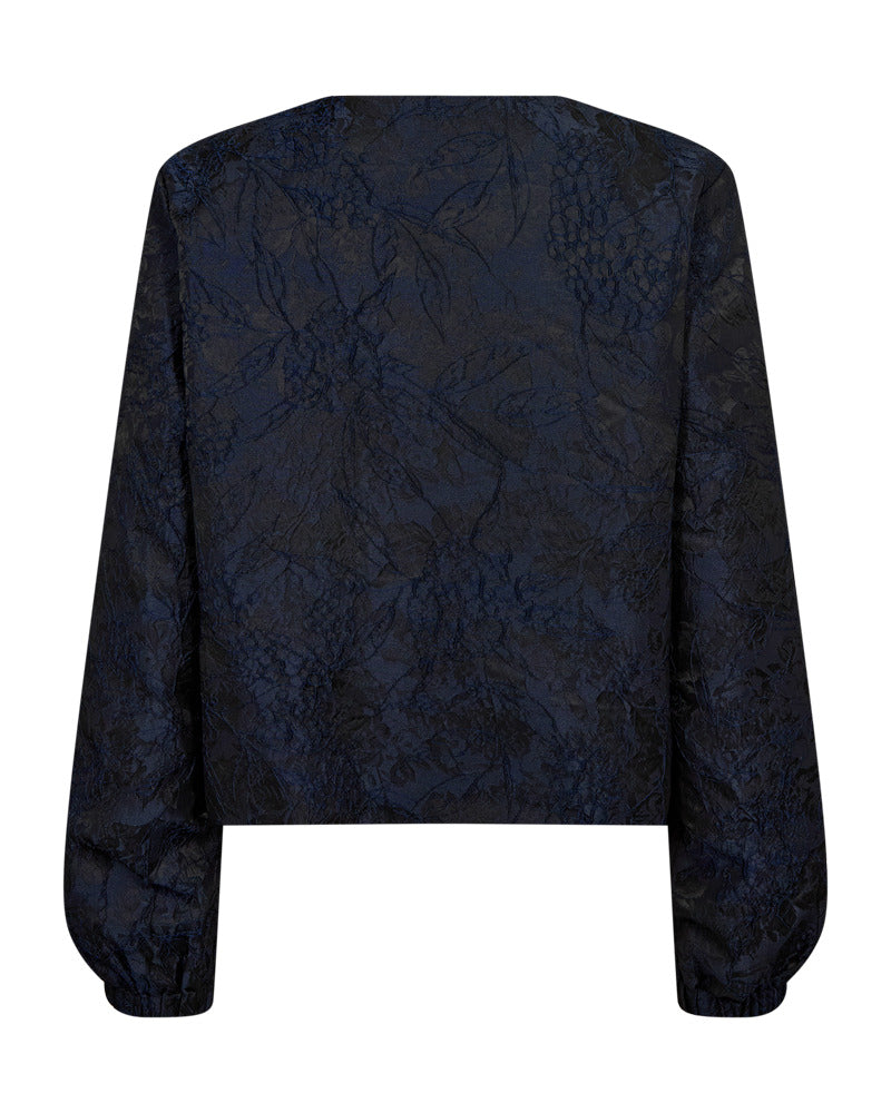https://content.storeinfo.nl/applicatie/img/978/20260920133956_3230991_packshot22118779965Back1FQVILOJACKETBlackw.NavyBlazer.jpg