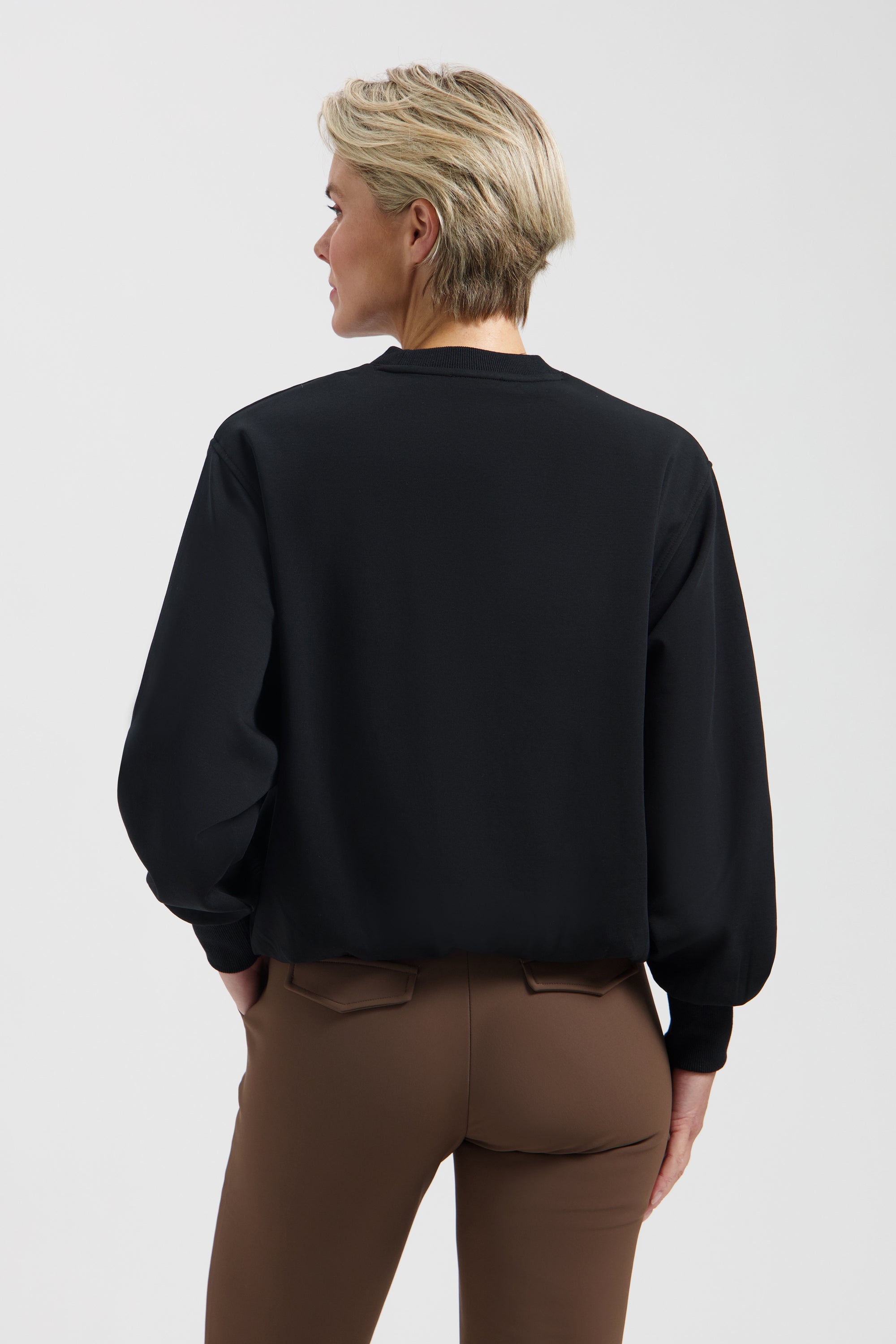 https://content.storeinfo.nl/applicatie/img/978/20261003140031_3118313_SuePoppySoftTopJpgHighres2.jpg