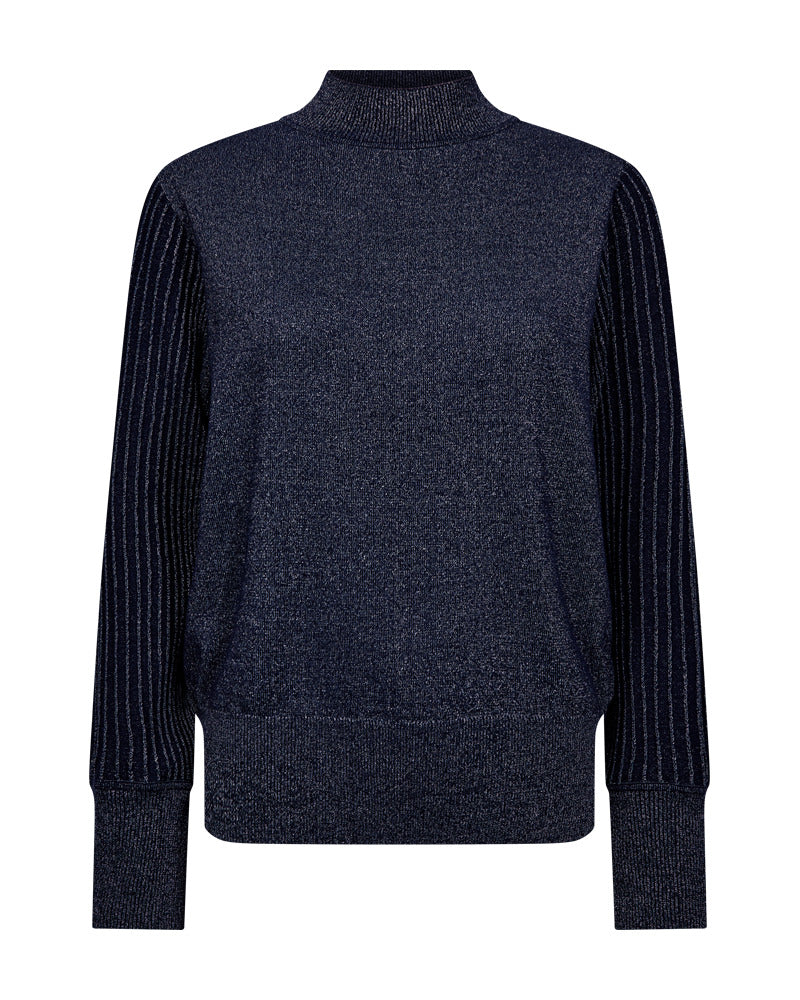 https://content.storeinfo.nl/applicatie/img/978/20261010113713_1992610_packshot22074397011Front1FQBISOLO-PULLOVER-Navy-Blazer.jpg