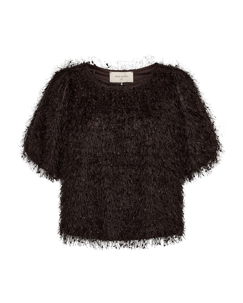 https://content.storeinfo.nl/applicatie/img/978/20261017121047_703696_packshot22120602467Front1FQFLONELLA-BLOUSE-Mole.jpg