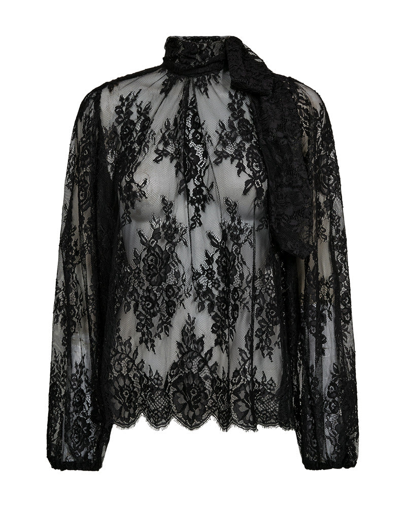 https://content.storeinfo.nl/applicatie/img/978/20261024143000_298834_packshot22121931000Front1FQCAVA-BLOUSE-Black.jpg